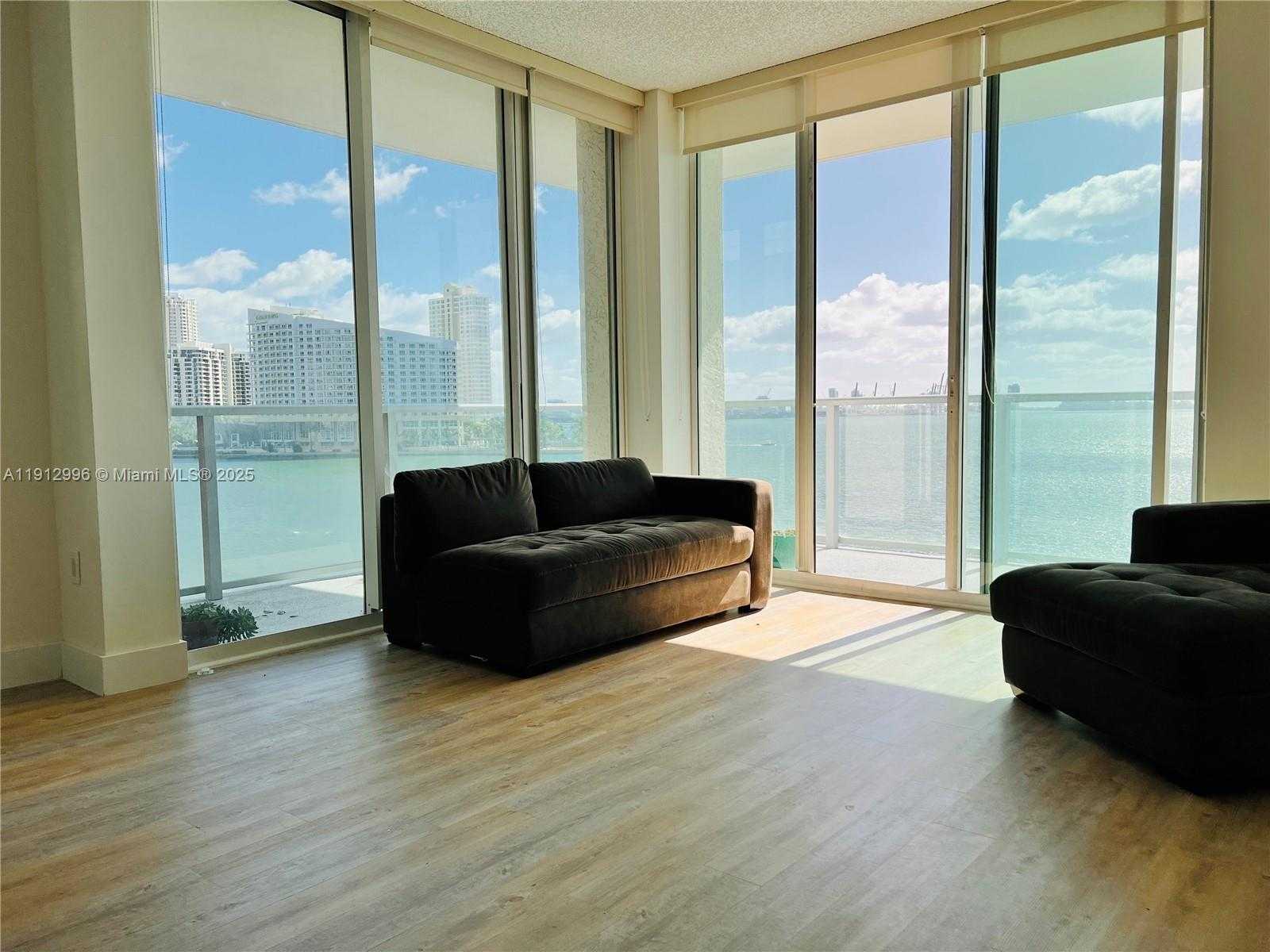 Small Image of 1155 BRICKELL BAY DR #510, Miami Number 4