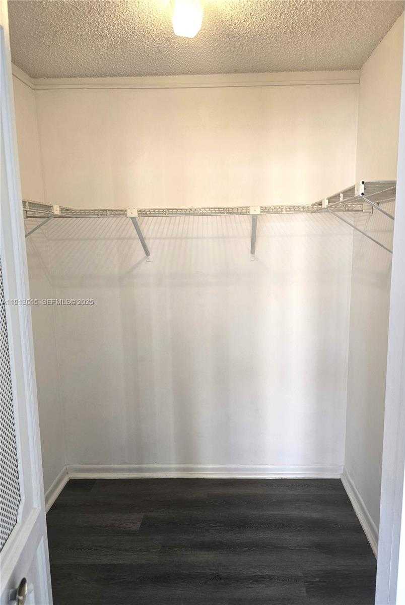 Small Image of 17011 NORTH BAY RD #706, Sunny Isles Beach Number 35