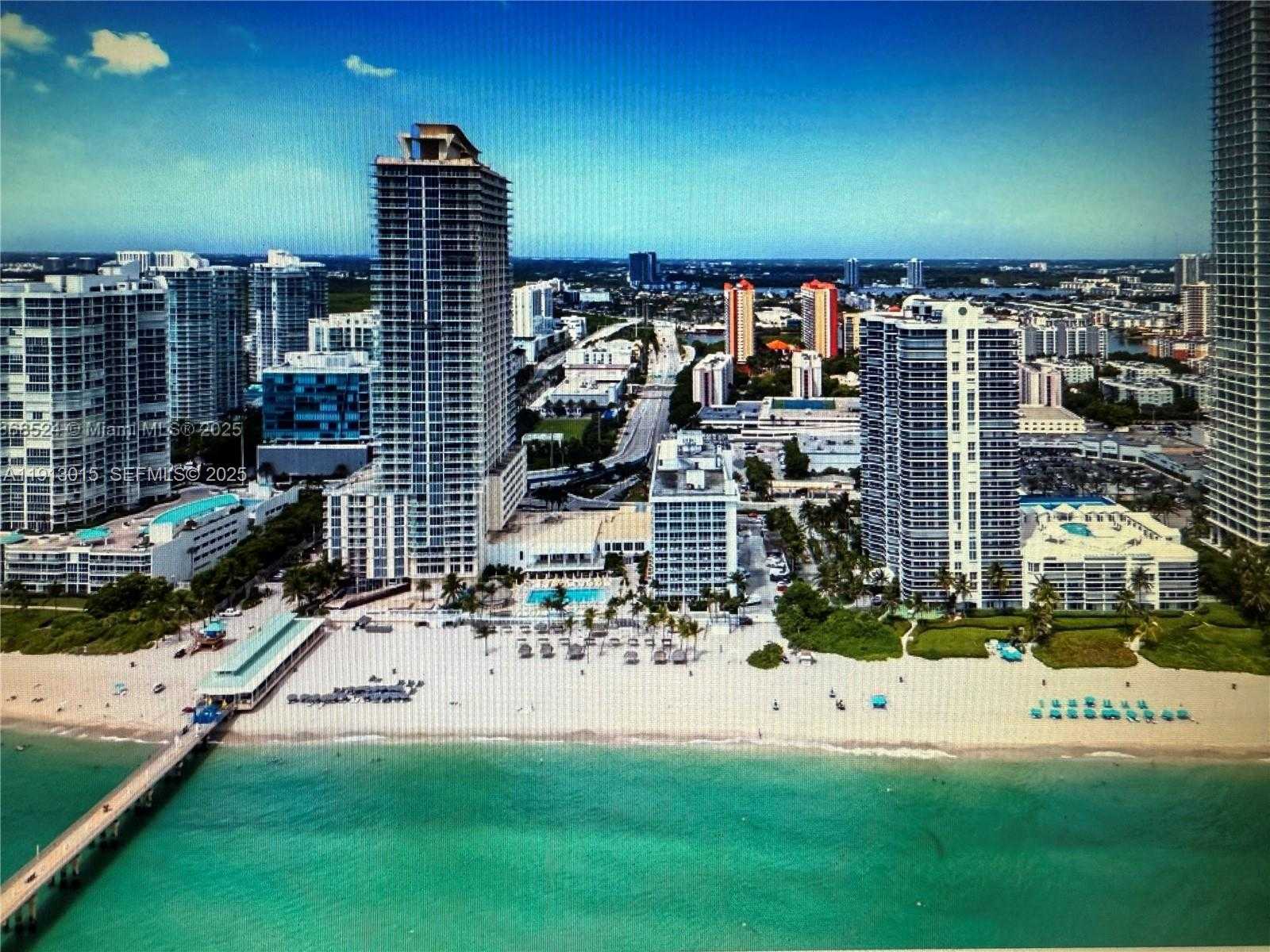 Small Image of 17011 NORTH BAY RD #706, Sunny Isles Beach Number 7