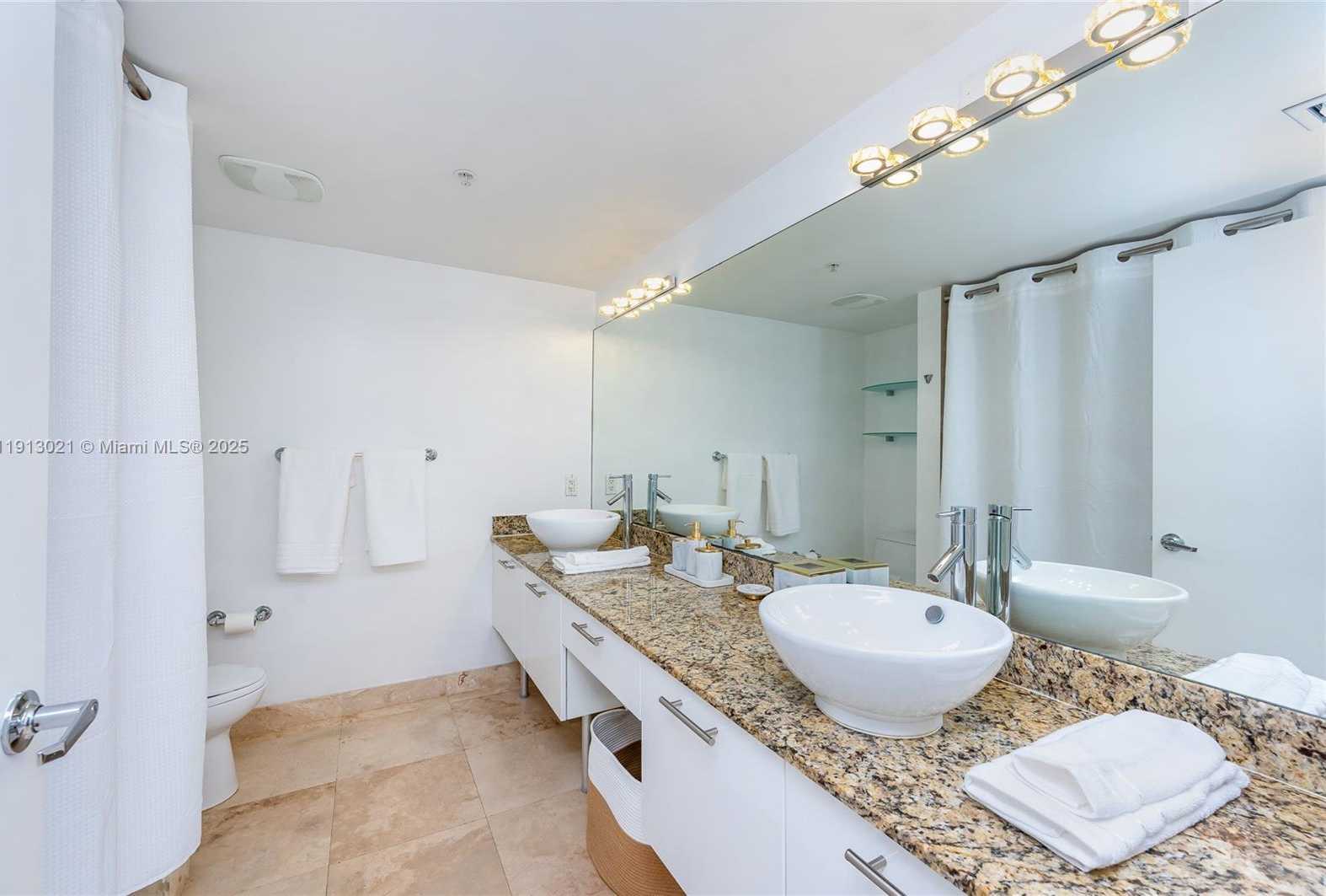 Small Image of 41 SOUTH EAST 5TH ST #1508, Miami Number 15