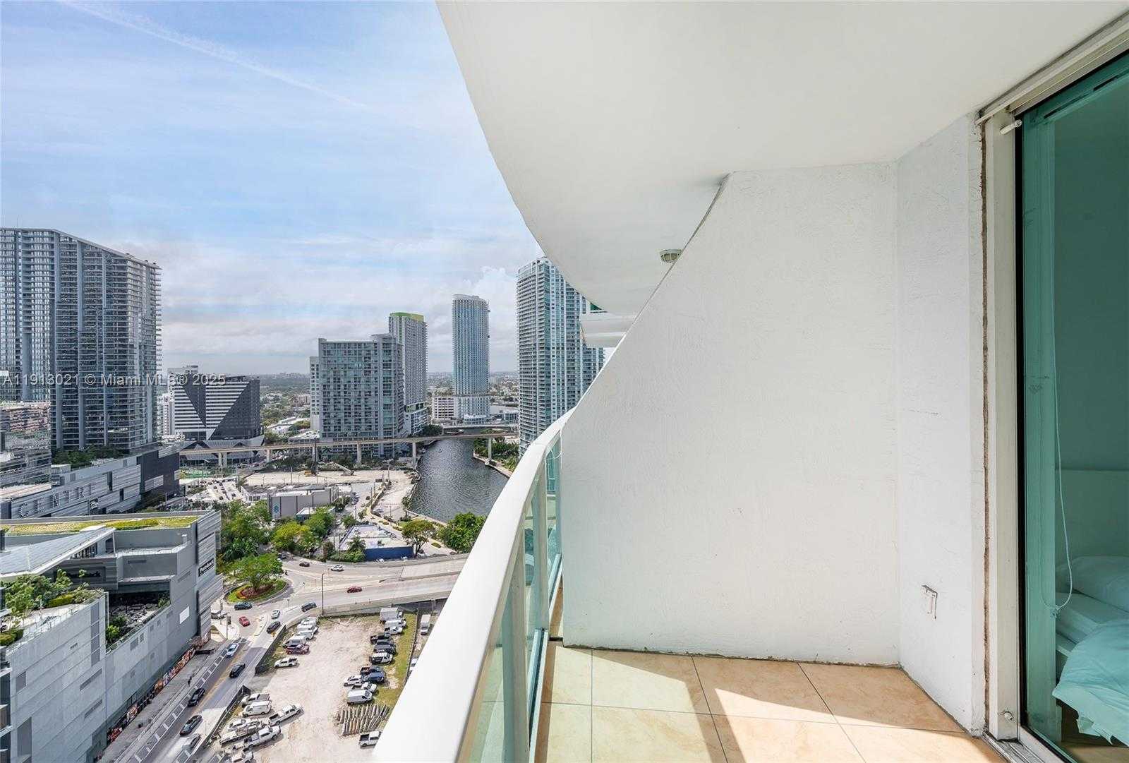 Small Image of 41 SOUTH EAST 5TH ST #1508, Miami Number 5