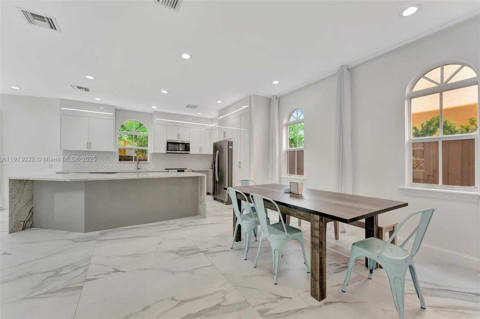 Small Image of 407 SOUTH WEST 17TH ST #407, Fort Lauderdale Number 10