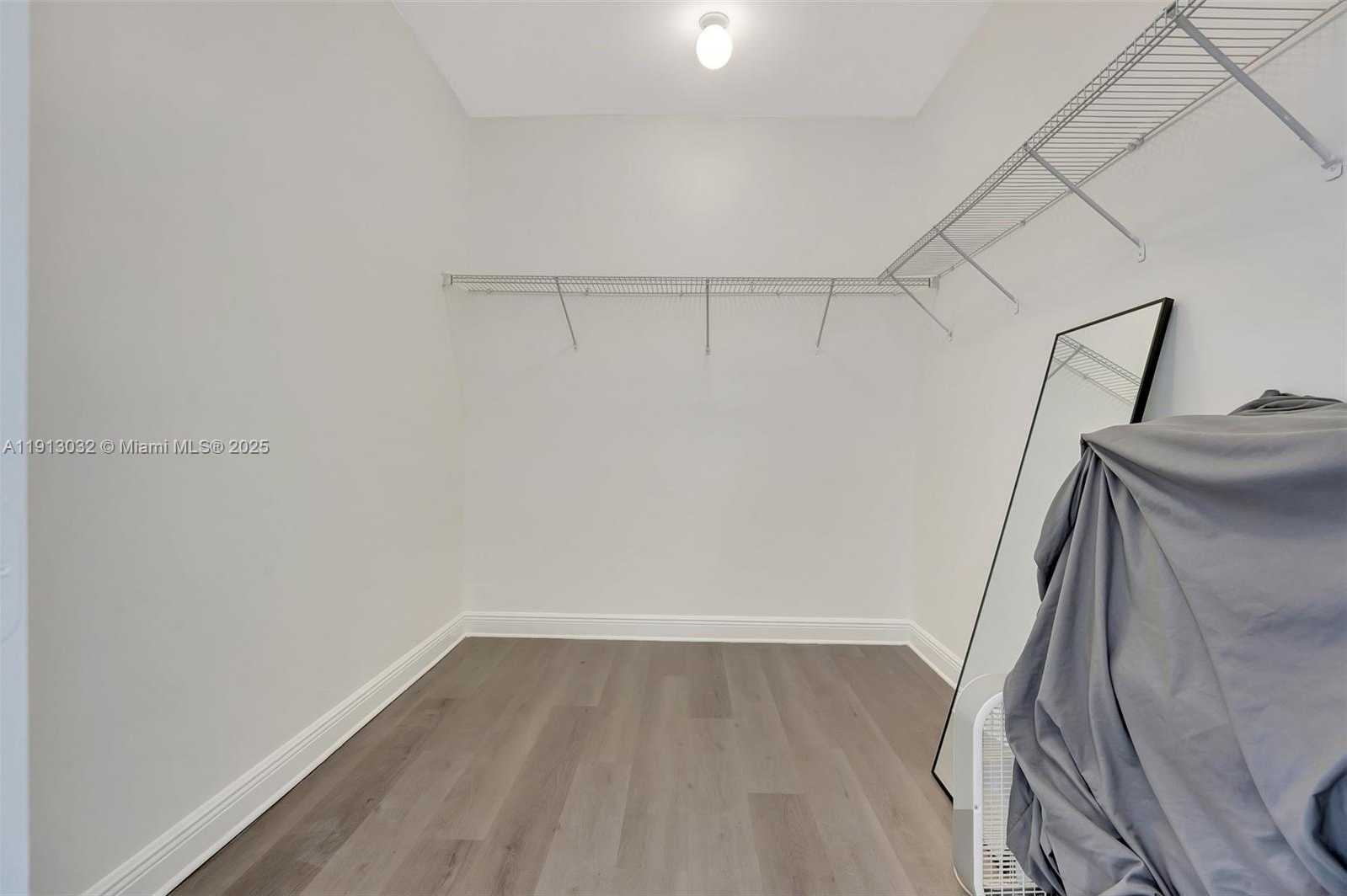 Small Image of 407 SOUTH WEST 17TH ST #407, Fort Lauderdale Number 21