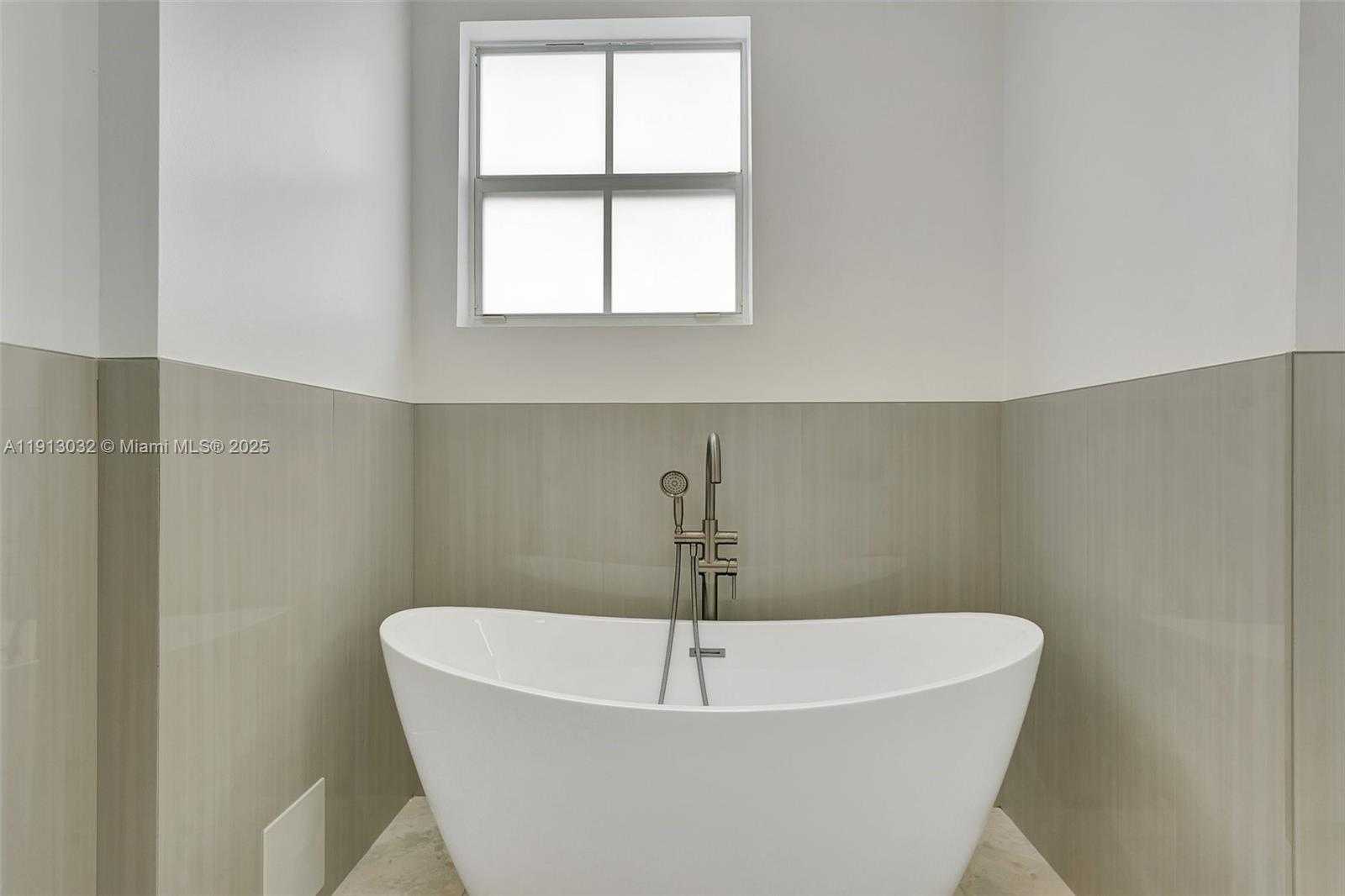 Small Image of 407 SOUTH WEST 17TH ST #407, Fort Lauderdale Number 24