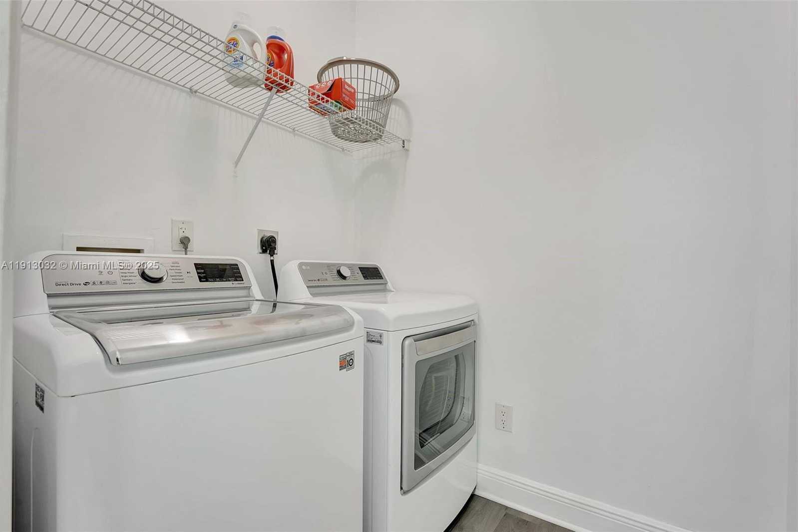 Small Image of 407 SOUTH WEST 17TH ST #407, Fort Lauderdale Number 38