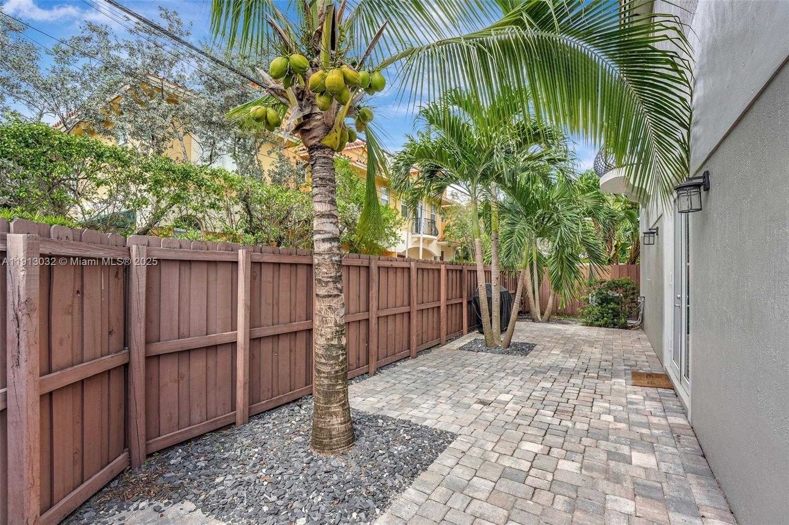 Small Image of 407 SOUTH WEST 17TH ST #407, Fort Lauderdale Number 40