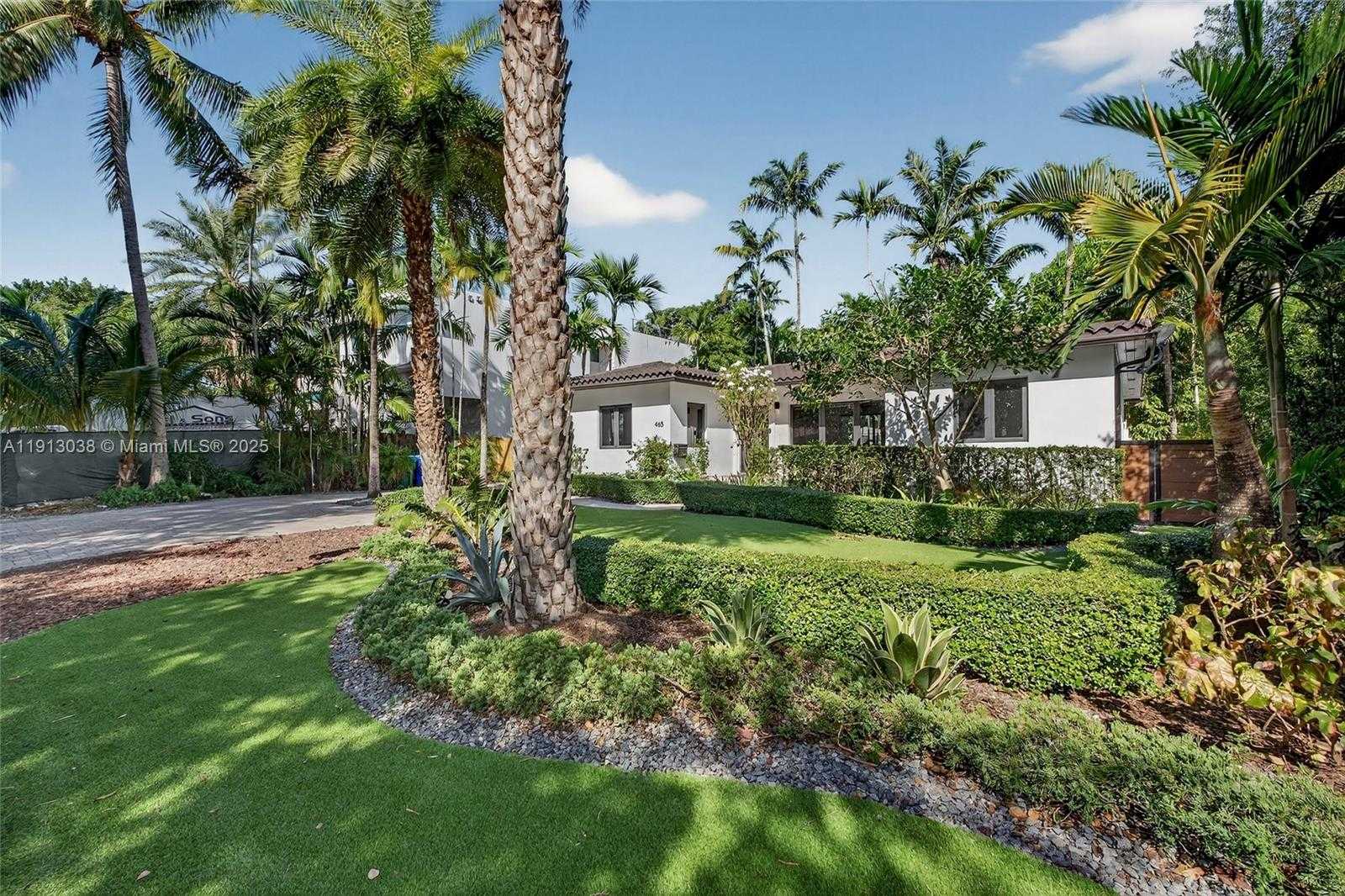 Small Image of 465 NORTH EAST 52ND ST, Miami Number 2