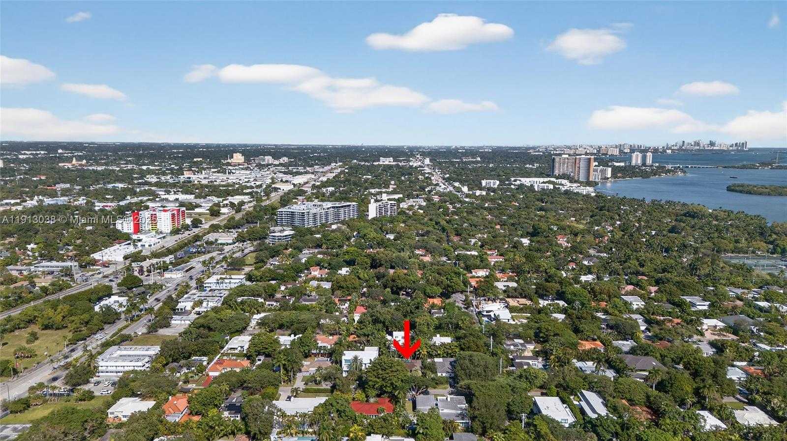 Small Image of 465 NORTH EAST 52ND ST, Miami Number 40