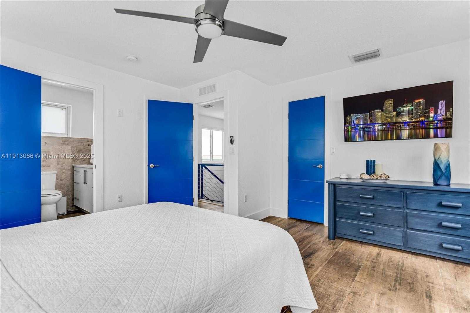 Small Image of 94825 OVERSEAS HWY #237, Key Largo Number 11