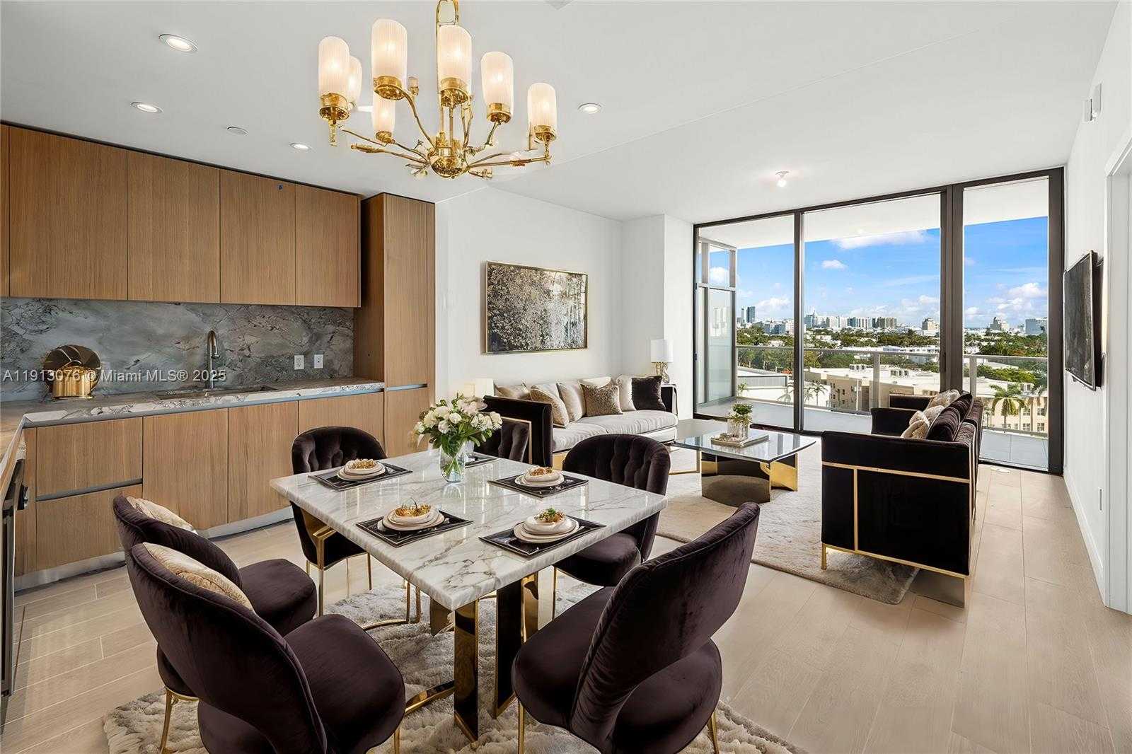 Small Image of 500 ALTON RD #908, Miami Beach Number 2