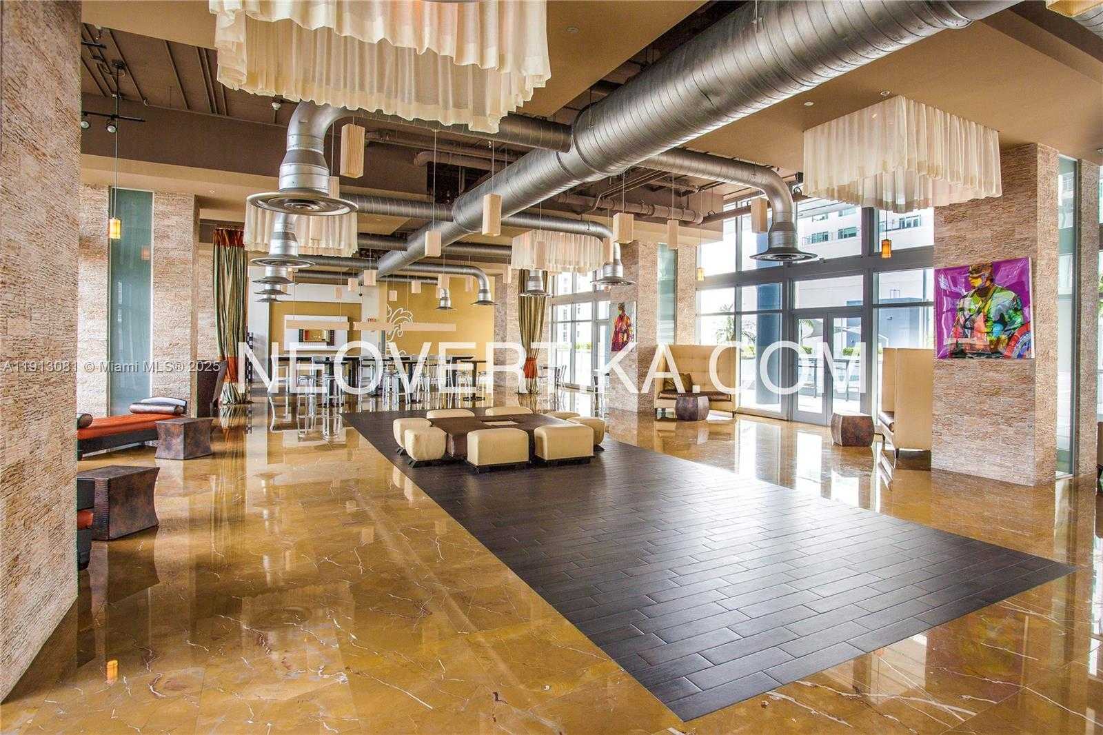 Small Image of 690 SOUTH WEST 1ST CT #PHI20, Miami Number 15