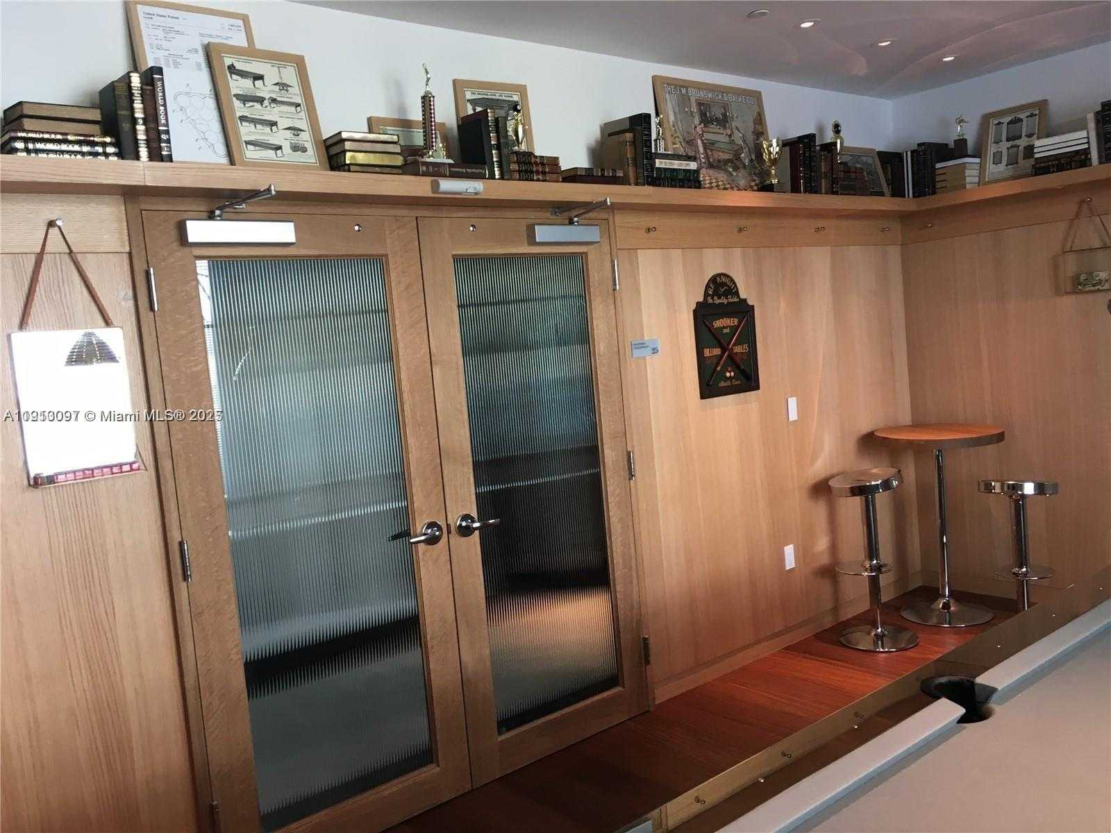 Small Image of 1300 SOUTH MIAMI AV #4111, Miami Number 25