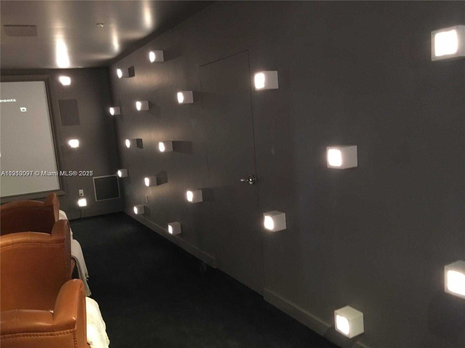 Small Image of 1300 SOUTH MIAMI AV #4111, Miami Number 27