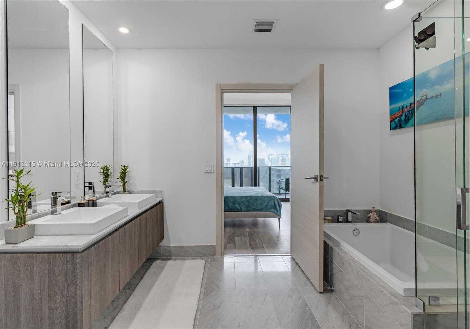 Small Image of 801 SOUTH MIAMI AVE #5206, Miami Number 15