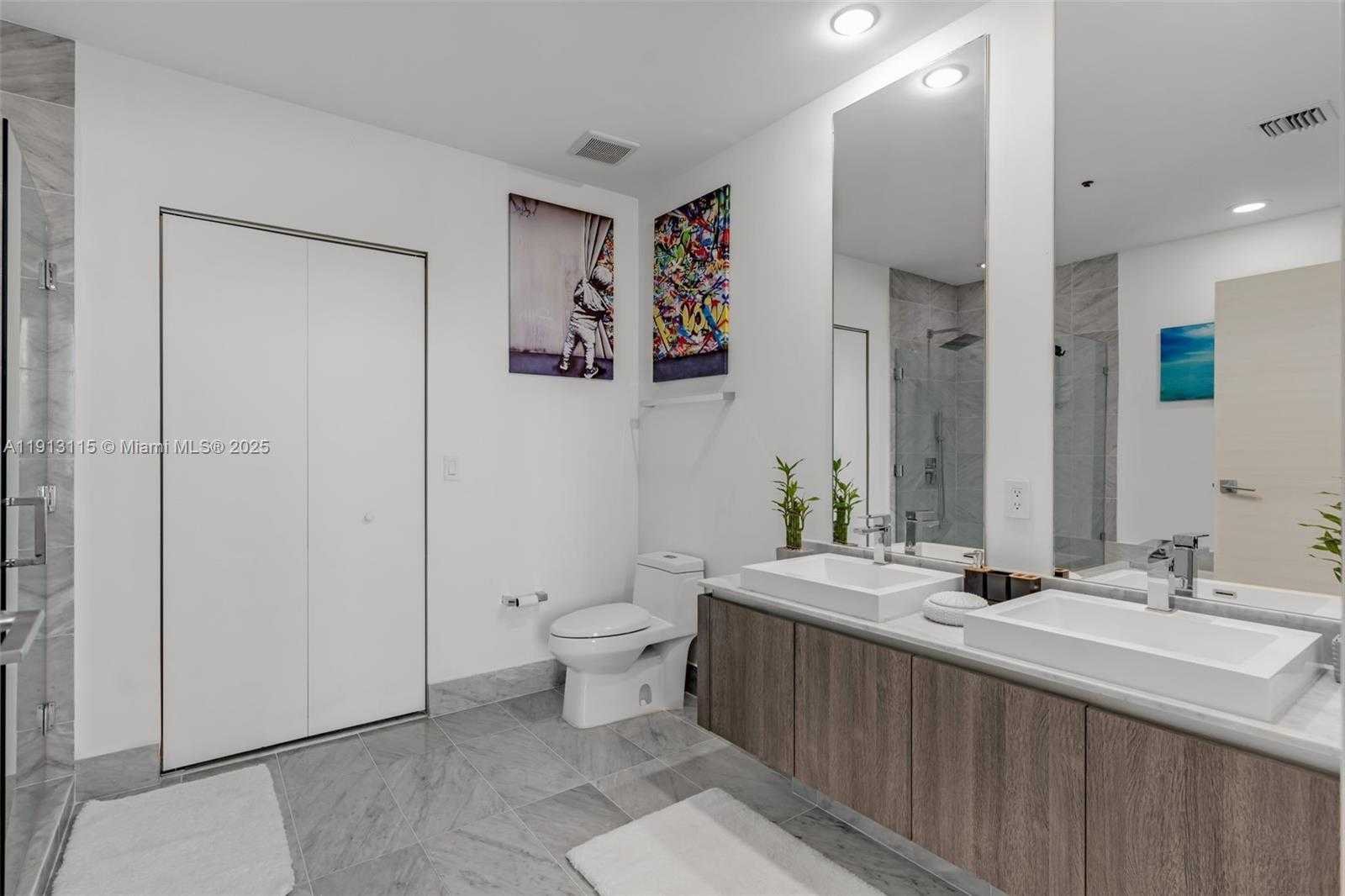 Small Image of 801 SOUTH MIAMI AVE #5206, Miami Number 17