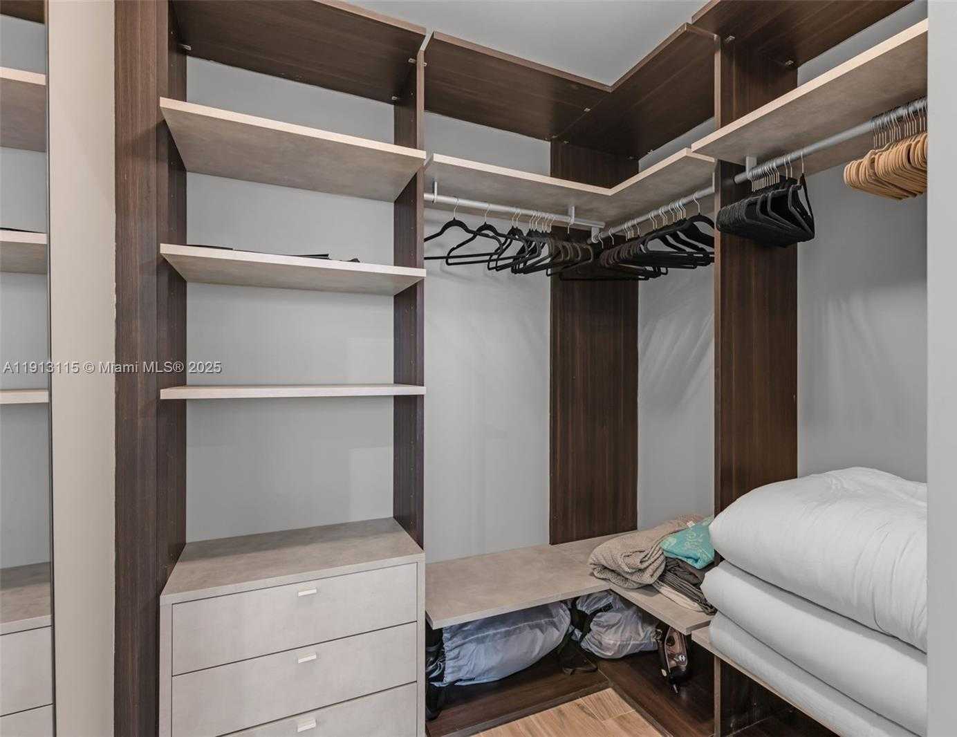 Small Image of 801 SOUTH MIAMI AVE #5206, Miami Number 18