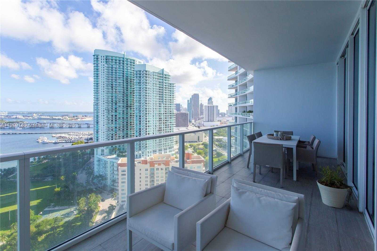 Small Image of 2020 NORTH BAYSHORE DR #2903, Miami Number 3