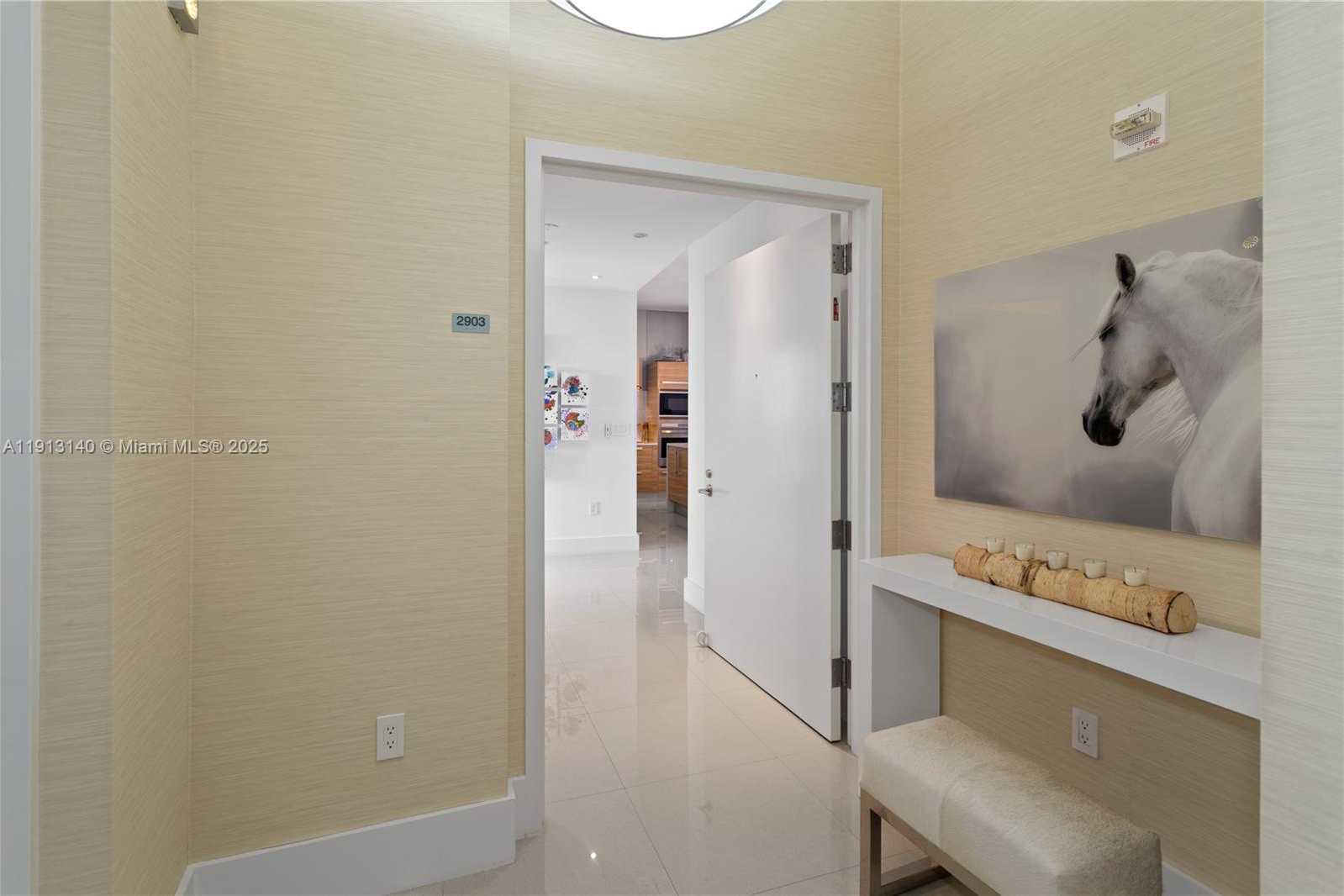 Small Image of 2020 NORTH BAYSHORE DR #2903, Miami Number 4