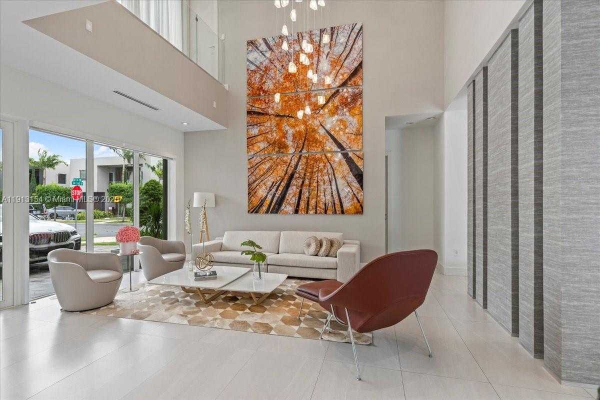 Small Image of Doral Number 8