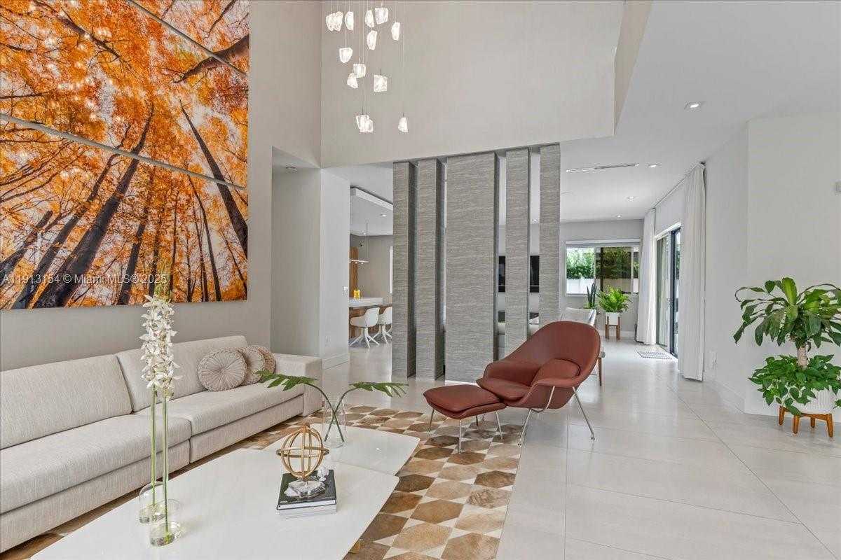 Small Image of Doral Number 9