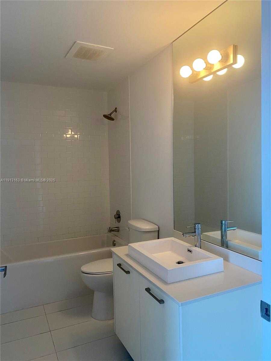 Small Image of 151 SOUTH EAST 1ST ST #1108, Miami Number 10