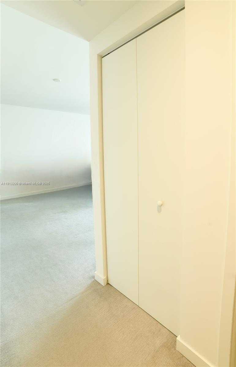 Small Image of 1100 SOUTH MIAMI AVE #1808, Miami Number 6