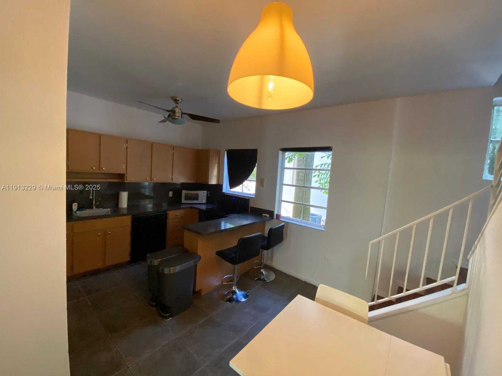 Small Image of 1525 PENNSYLVANIA AV #5, Miami Beach Number 16