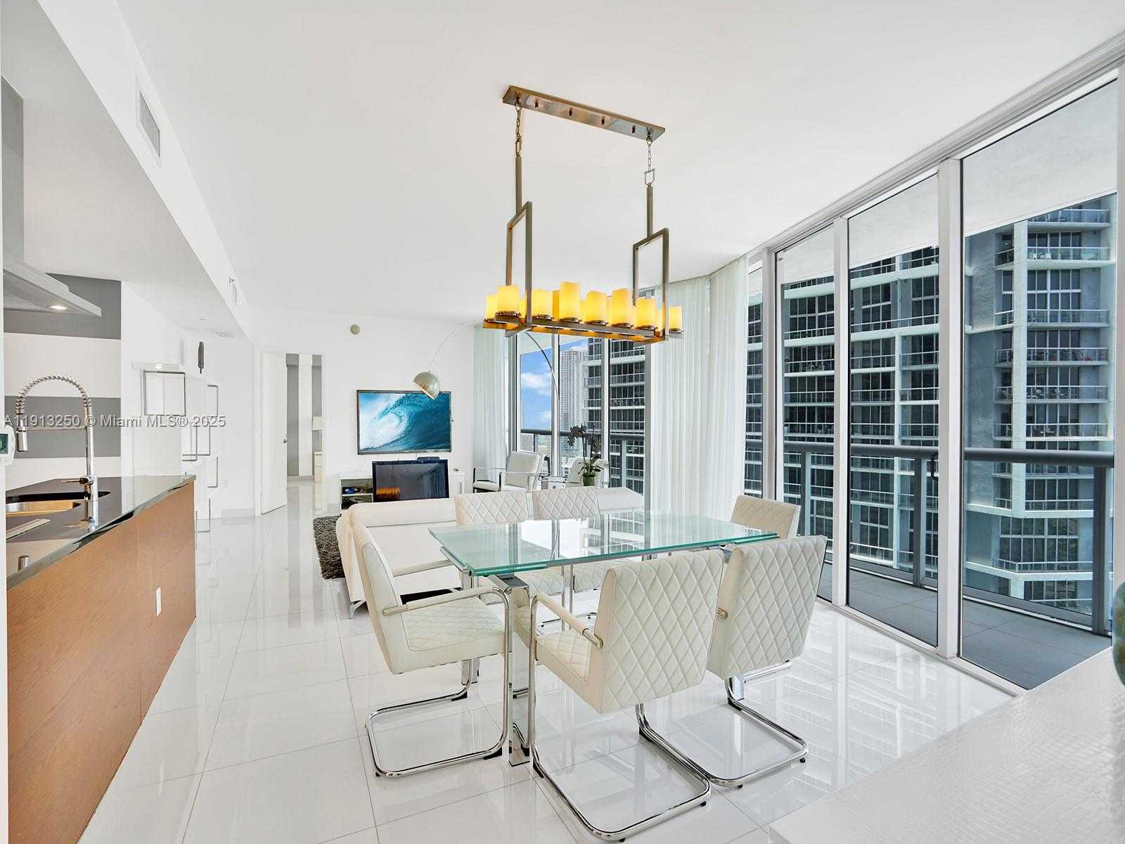 Small Image of 495 BRICKELL AVE #2504, Miami Number 13