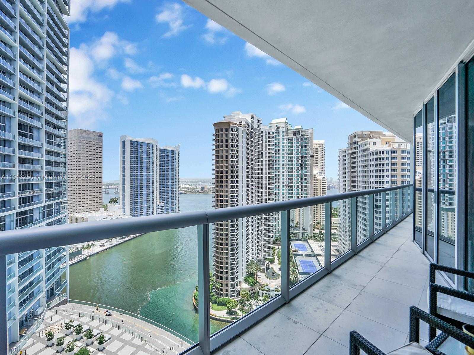 Small Image of 495 BRICKELL AVE #2504, Miami Number 21