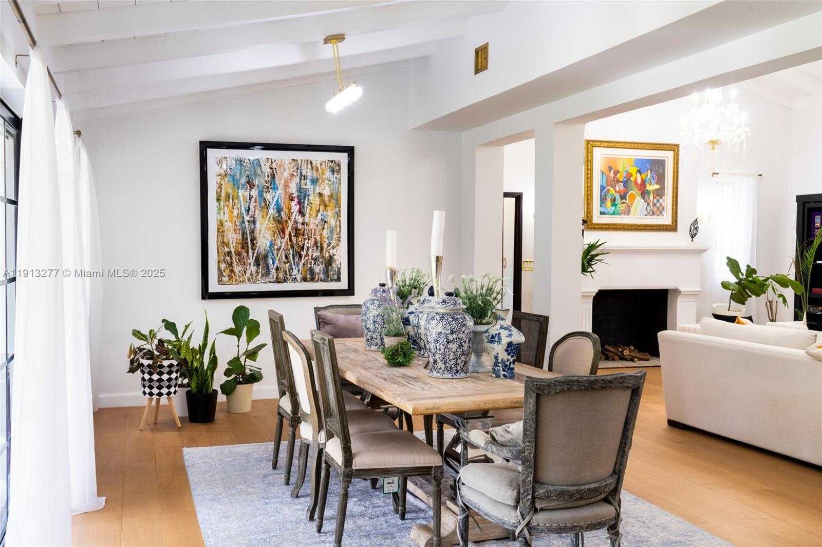 Small Image of 5149 ALTON RD, Miami Beach Number 11