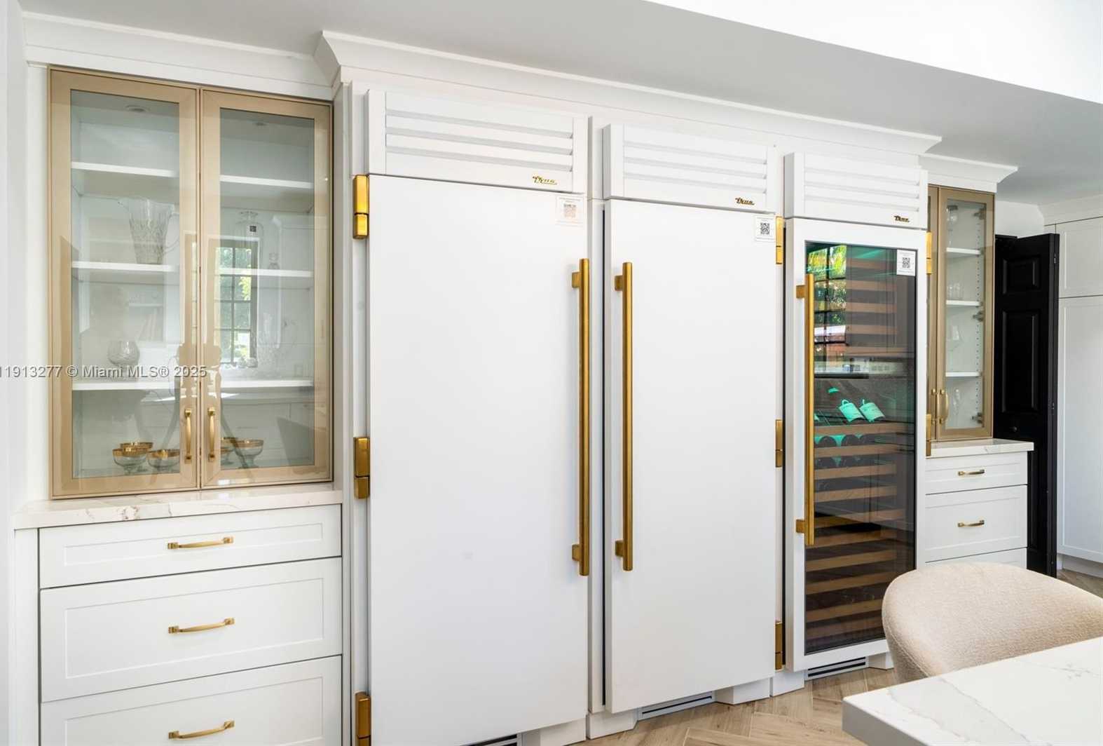 Small Image of 5149 ALTON RD, Miami Beach Number 15