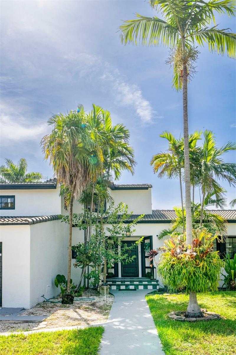 Small Image of 5149 ALTON RD, Miami Beach Number 39