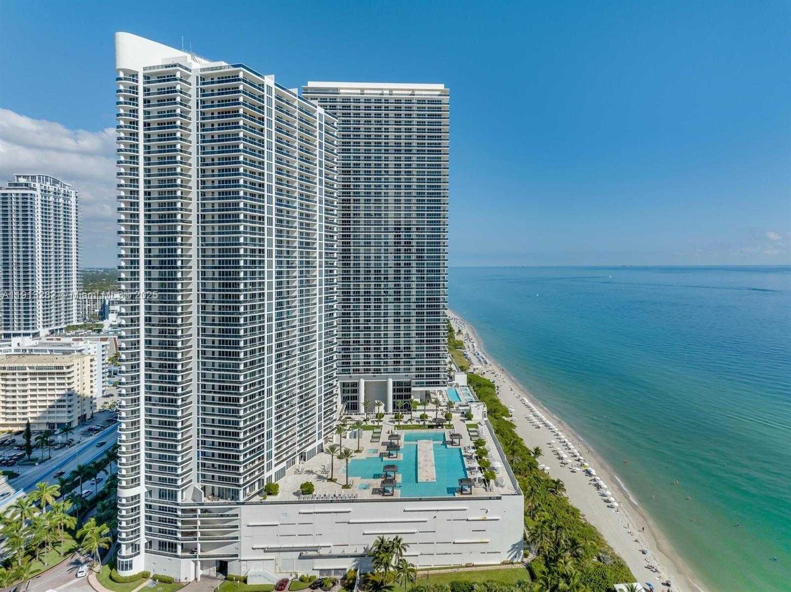Small Image of 1800 SOUTH OCEAN DR #3109, Hallandale Beach Number 7