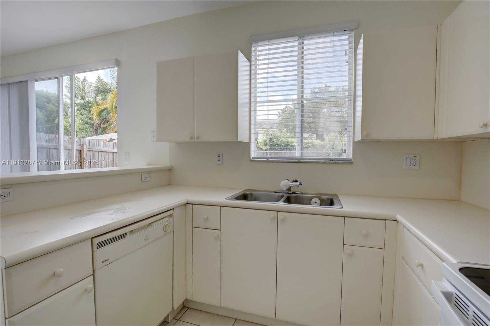 Small Image of 7341 NORTH WEST 174TH TER #107, Hialeah Number 15