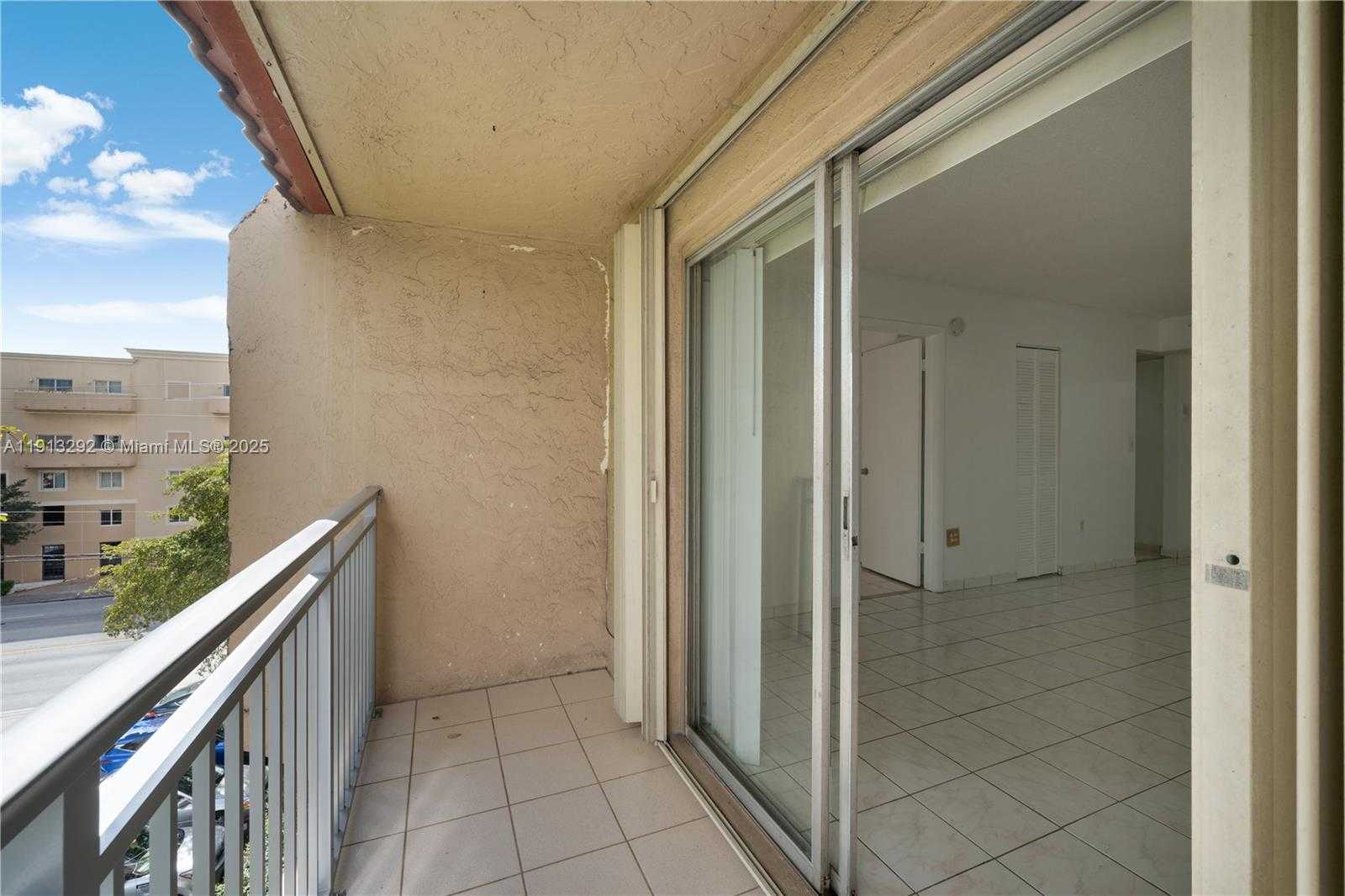 Small Image of 4855 NORTH WEST 7TH ST #409-6, Miami Number 15