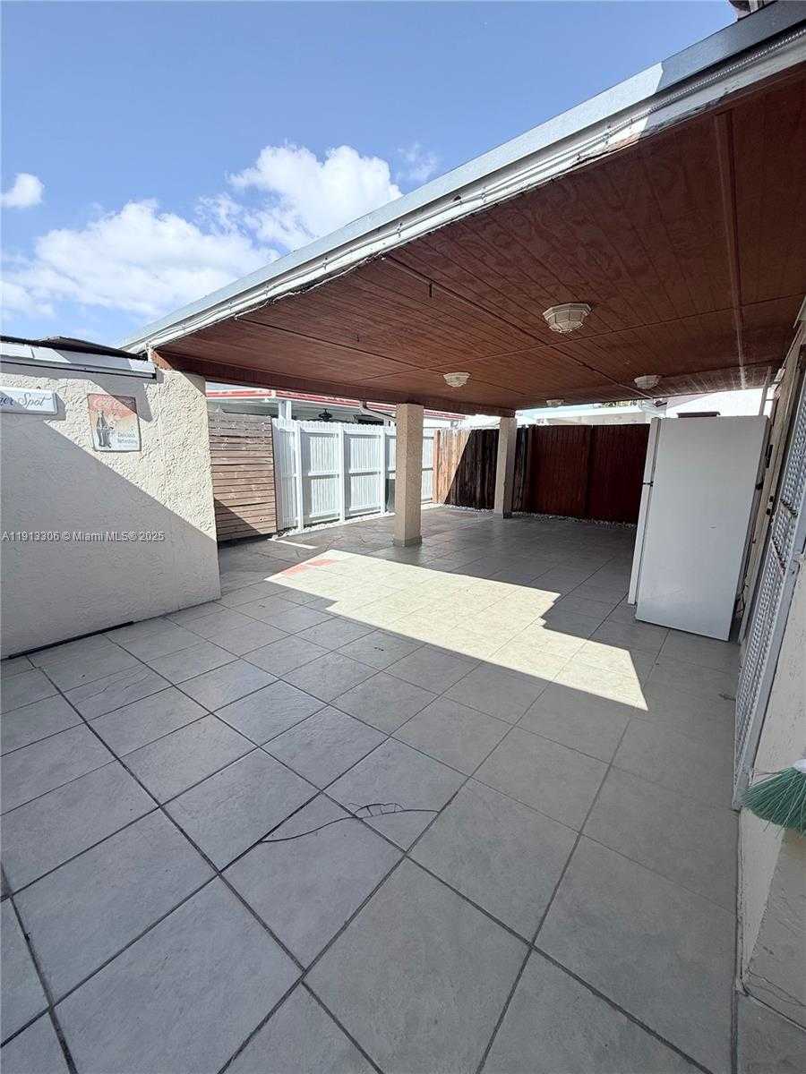 Small Image of 6430 WEST 25TH LN, Hialeah Number 17