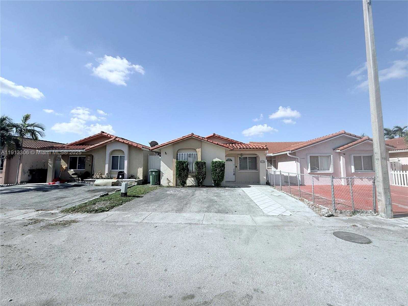 Small Image of 6430 WEST 25TH LN, Hialeah Number 20