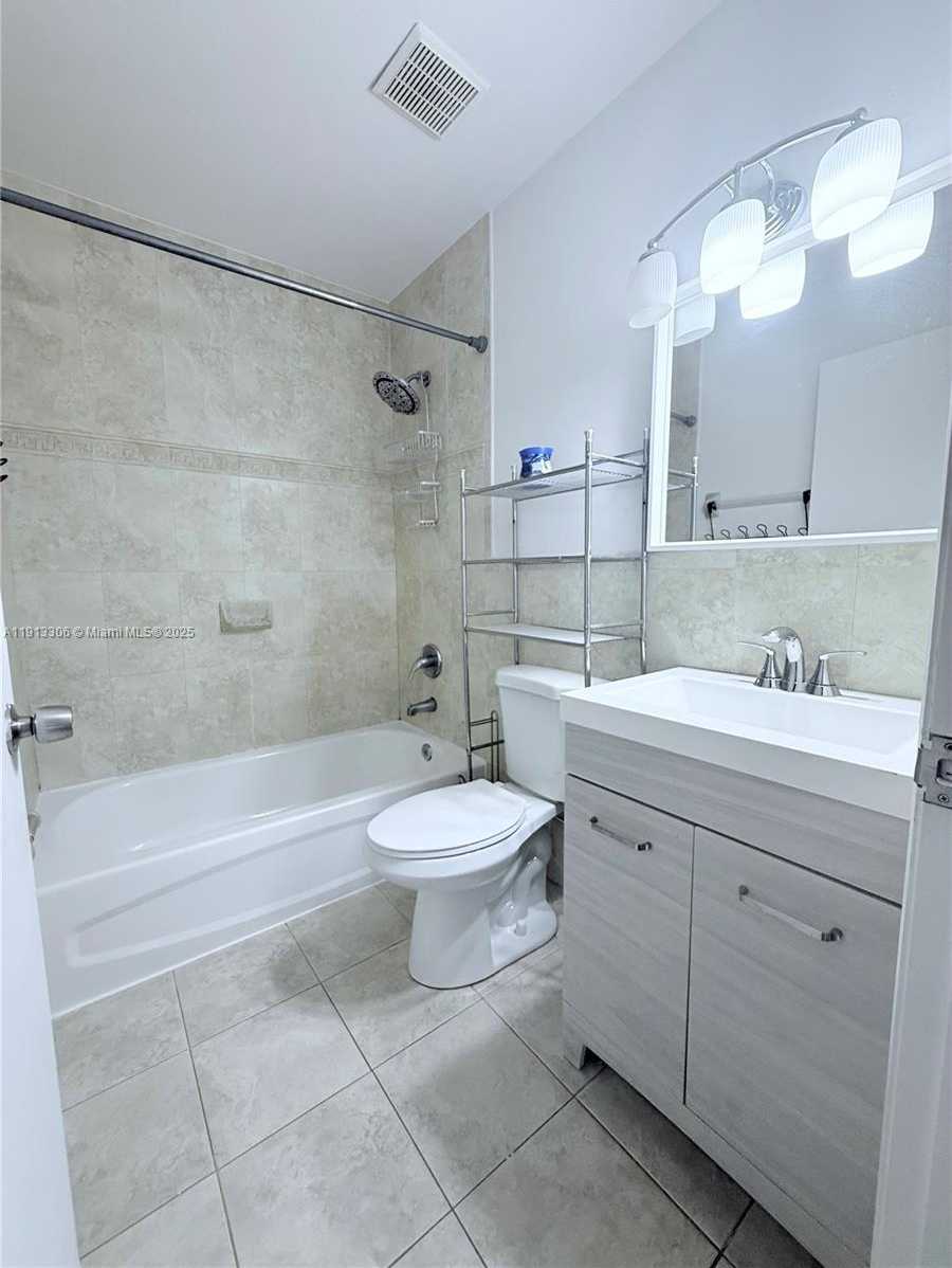 Small Image of 6430 WEST 25TH LN, Hialeah Number 5
