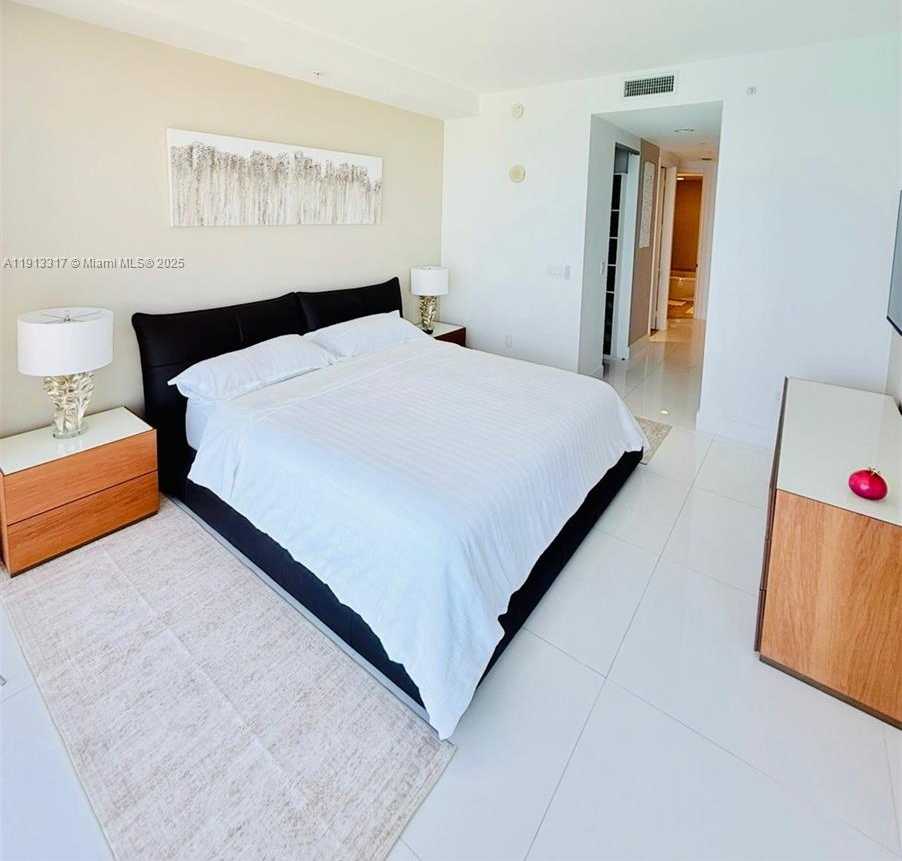 Small Image of 18201 COLLINS AVE #4506, Sunny Isles Beach Number 21