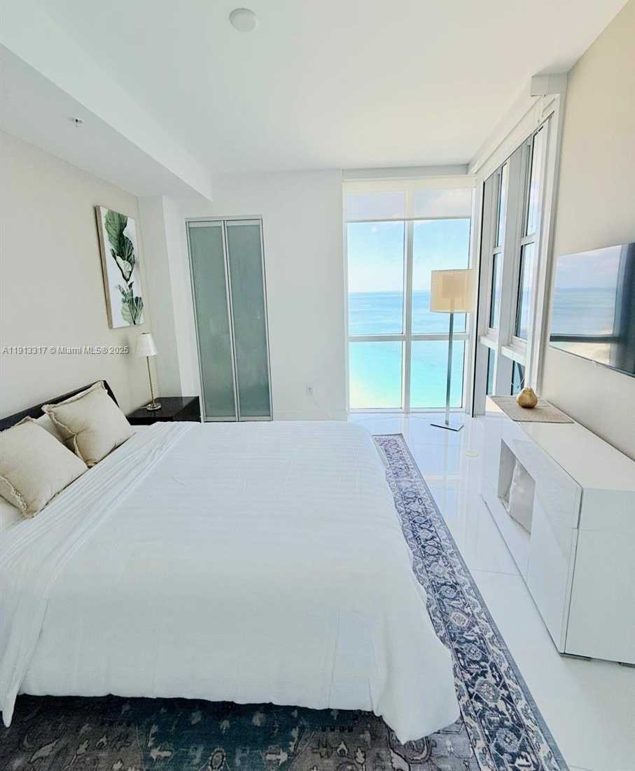 Small Image of 18201 COLLINS AVE #4506, Sunny Isles Beach Number 31