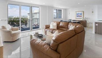 Small Image of 5825 COLLINS AVE #15A, Miami Beach Number 11