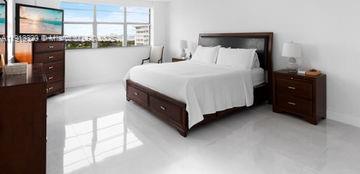 Small Image of 5825 COLLINS AVE #15A, Miami Beach Number 20
