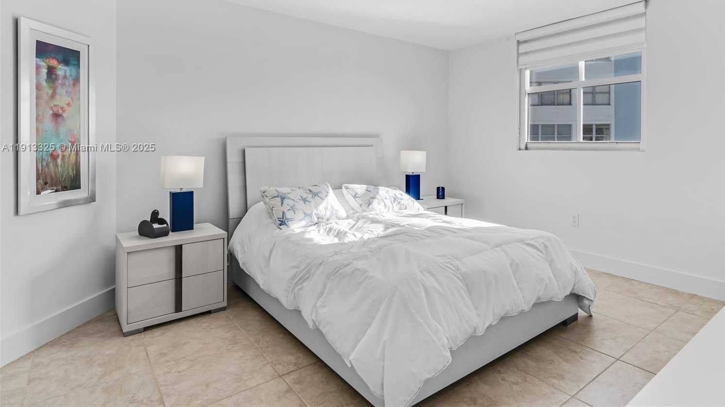 Small Image of 5880 COLLINS AVE #PH3, Miami Beach Number 24