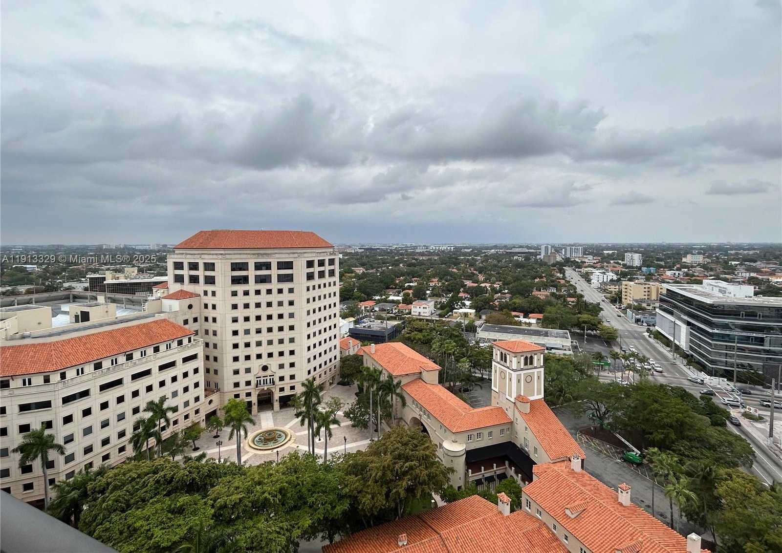 Small Image of 888 SOUTH DOUGLAS RD #PH05, Coral Gables Number 21