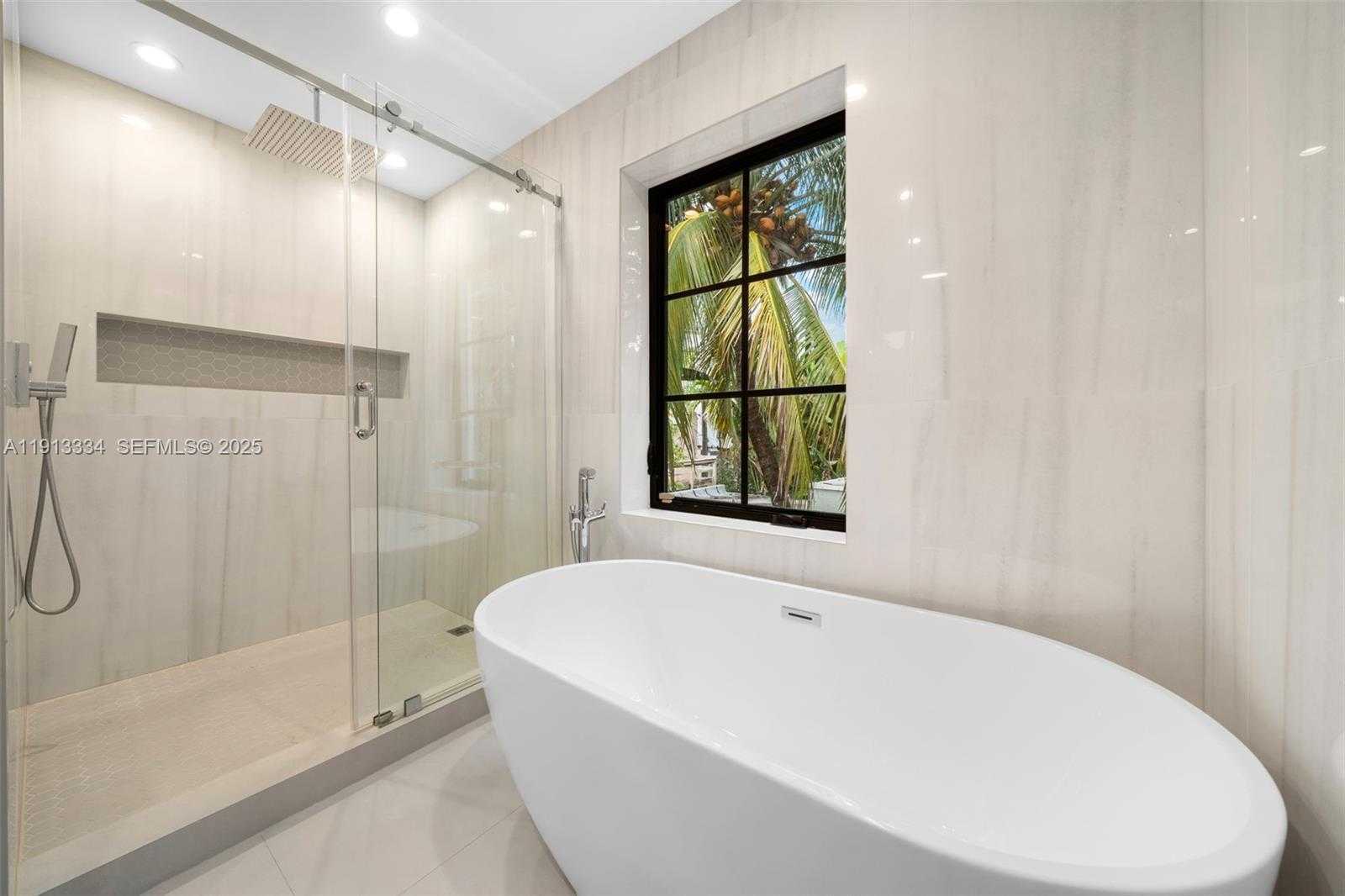 Small Image of 151 NORTH EAST 43RD ST, Miami Number 15