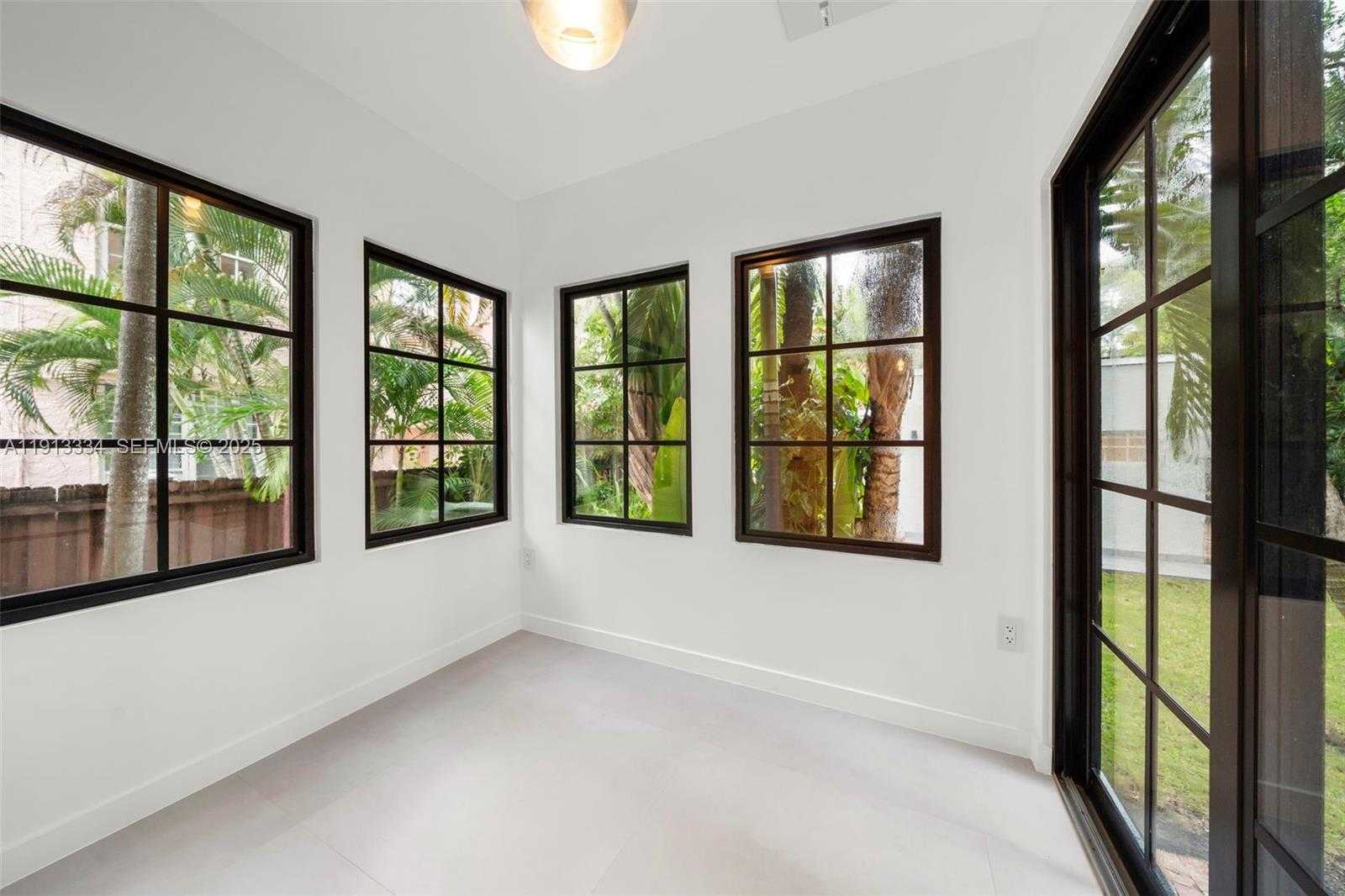 Small Image of 151 NORTH EAST 43RD ST, Miami Number 33