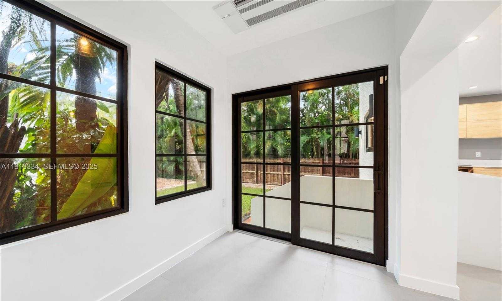 Small Image of 151 NORTH EAST 43RD ST, Miami Number 34