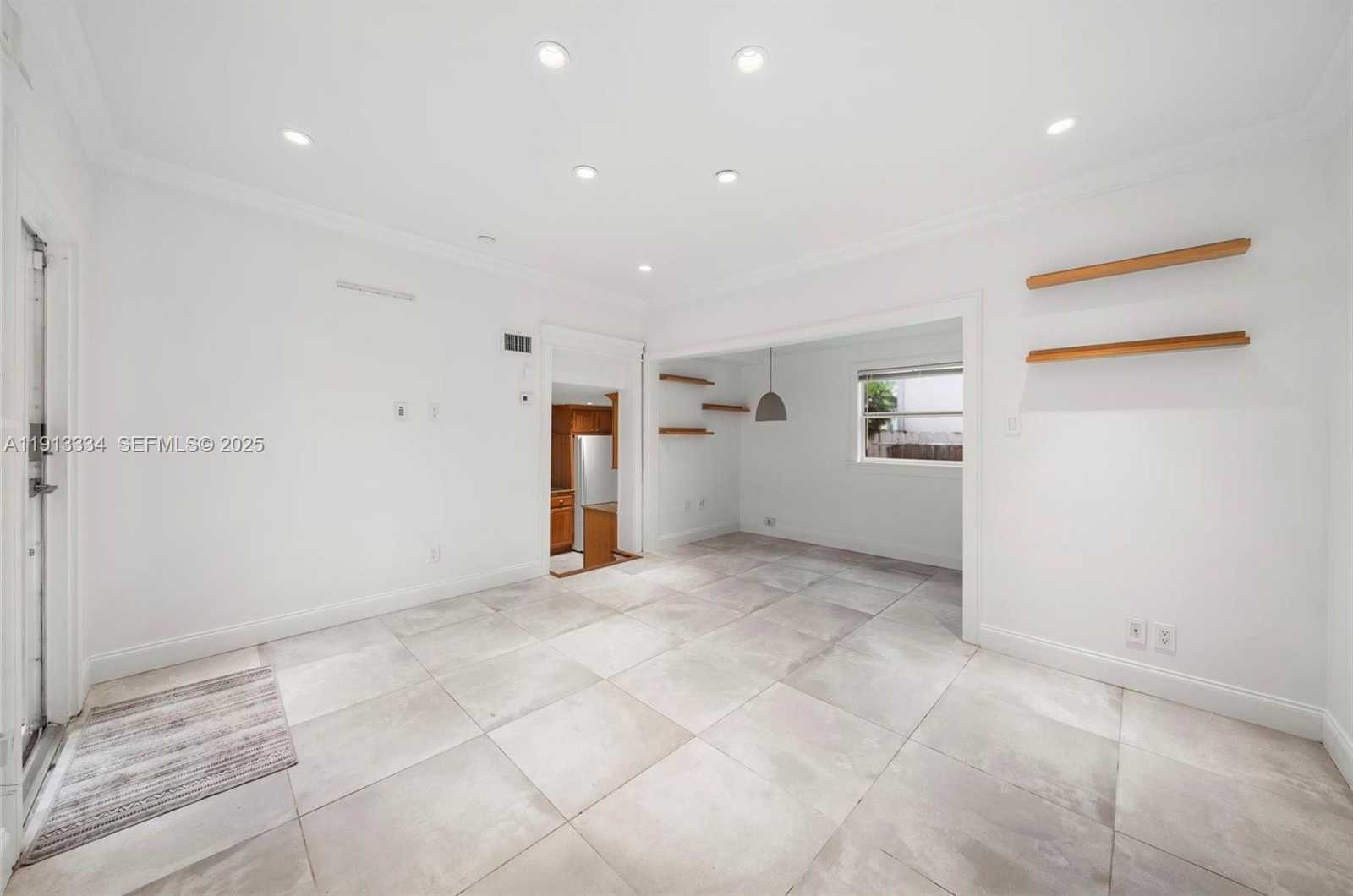 Small Image of 151 NORTH EAST 43RD ST, Miami Number 51