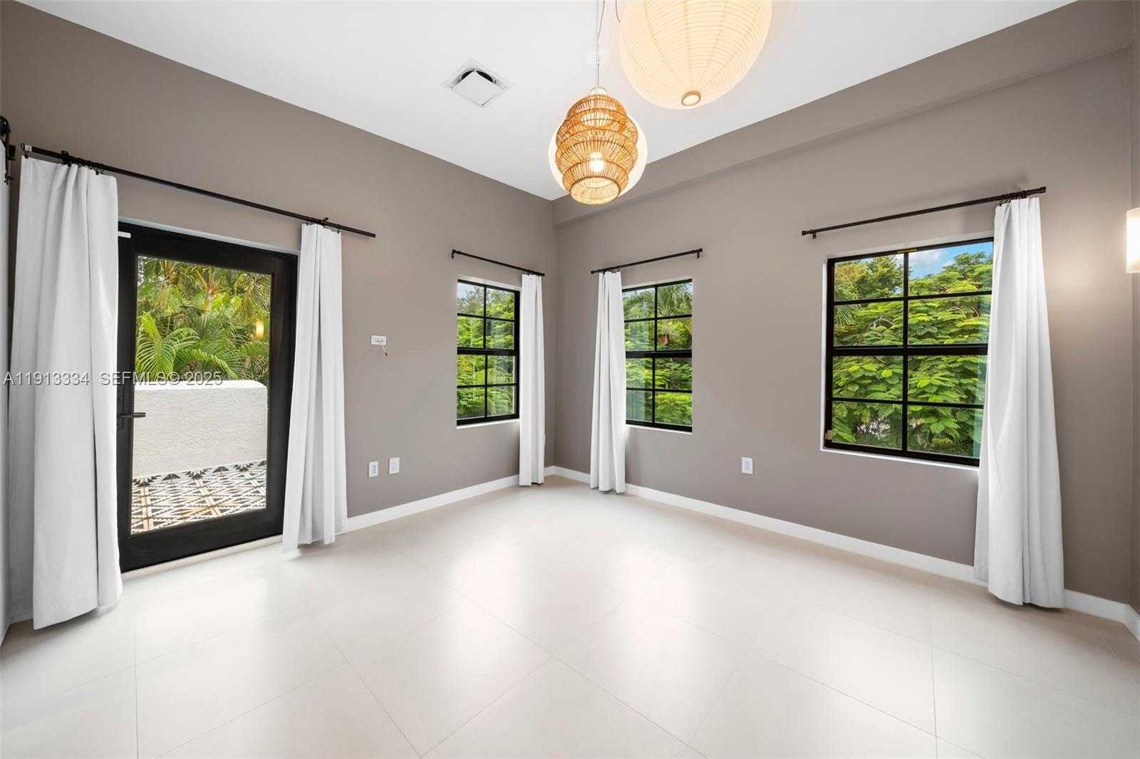 Small Image of 151 NORTH EAST 43RD ST, Miami Number 8