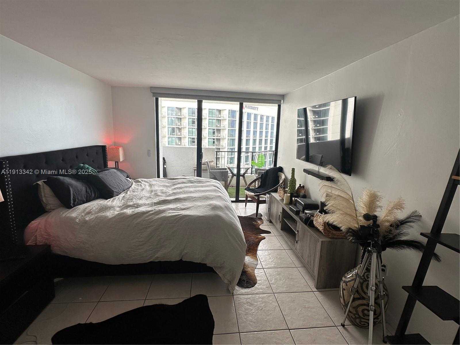 Small Image of 555 NORTH EAST 15TH ST #31F, Miami Number 13